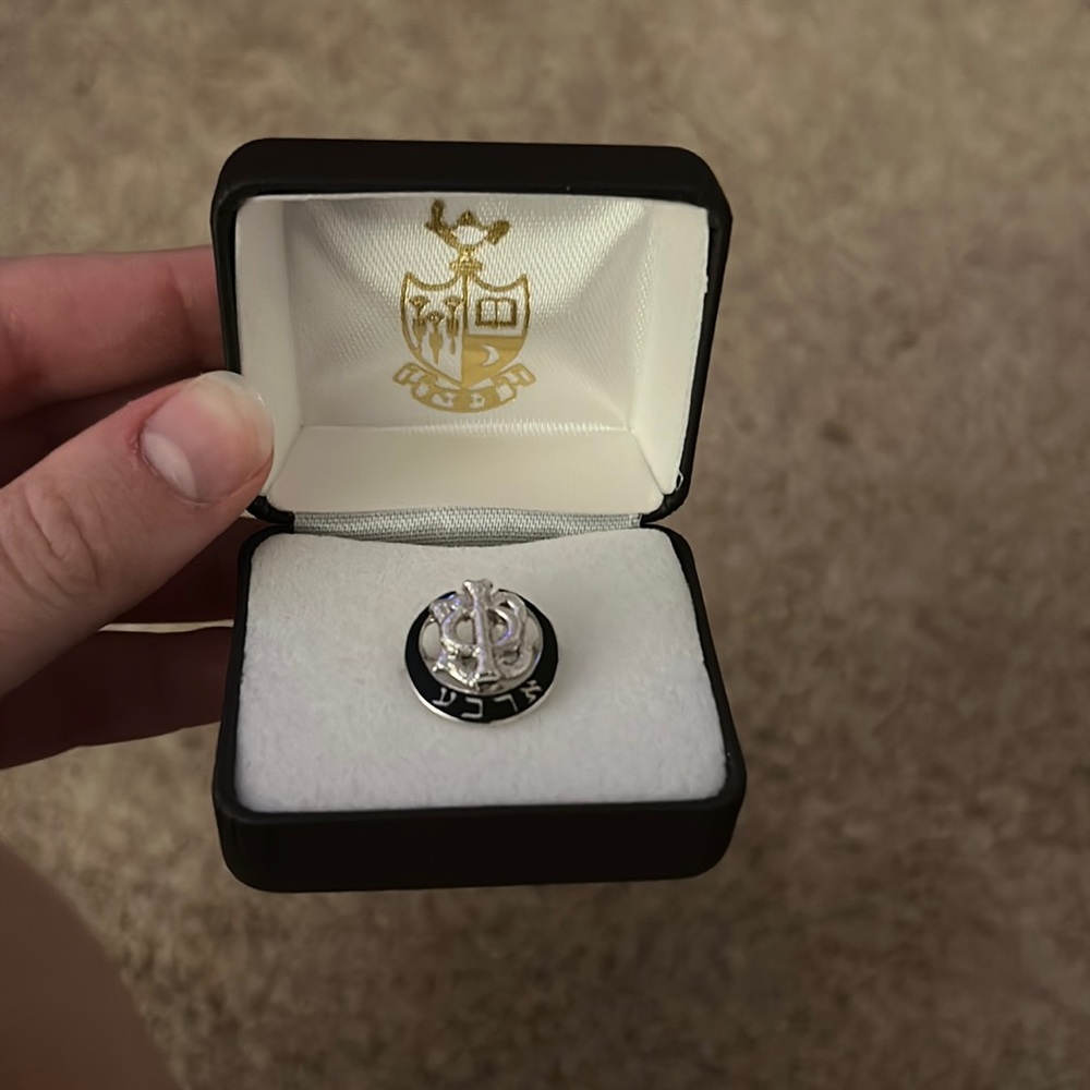Gamma Phi Beta Pin